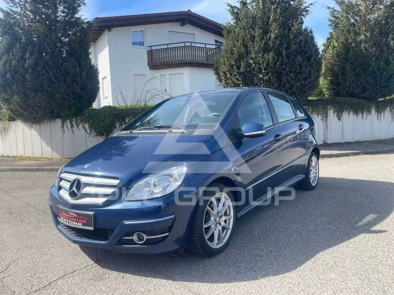 2009 Mercedes Benz B 180