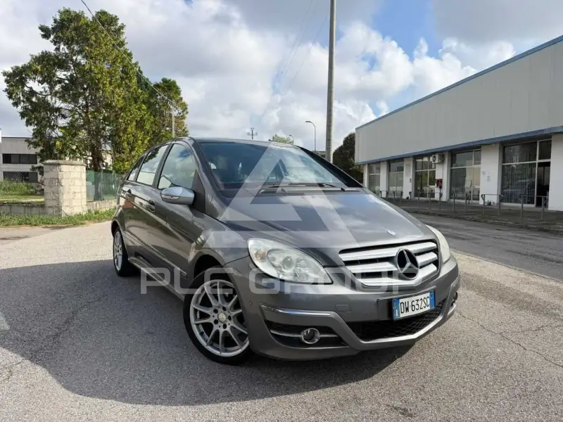 2009 Mercedes Benz B 180