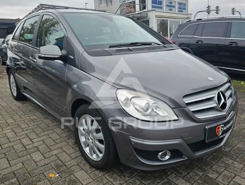 2009 Mercedes Benz B 180
