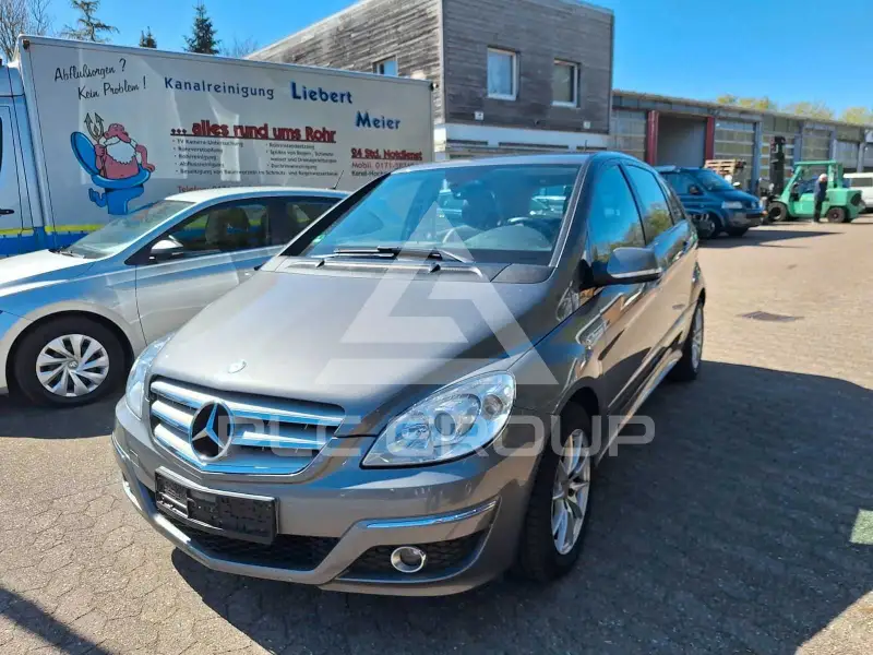 2009 Mercedes Benz B 180