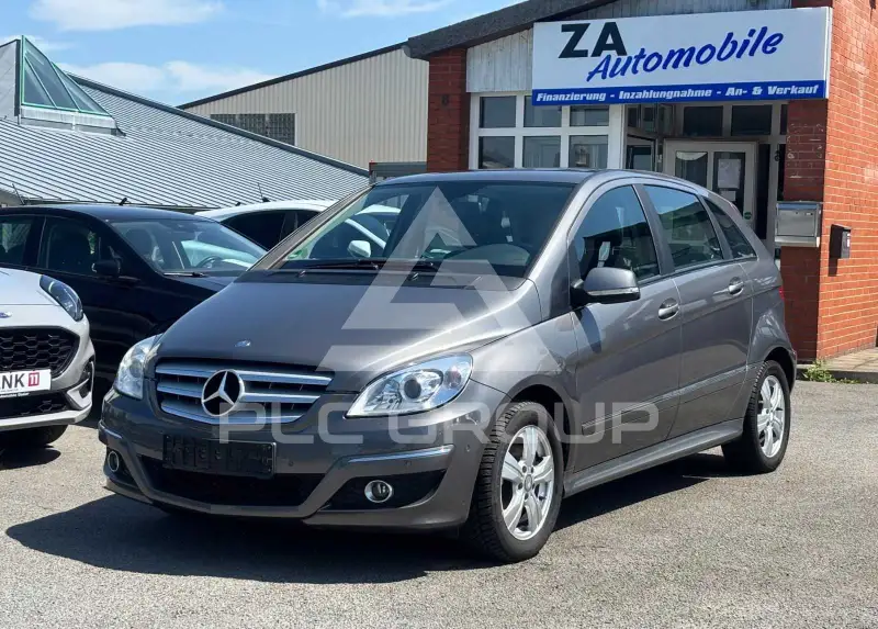 2009 Mercedes Benz B 180