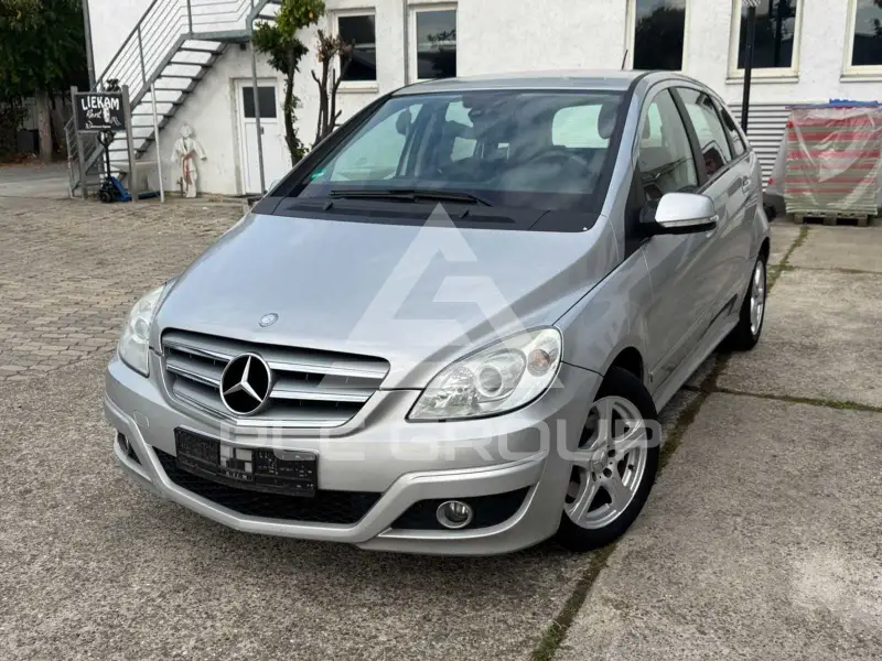 2009 Mercedes Benz B 180