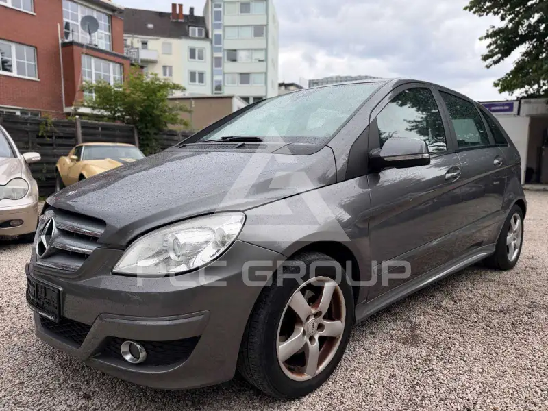 2009 Mercedes Benz B 180