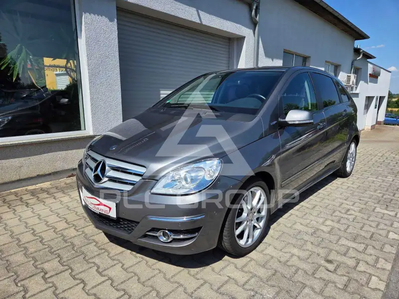 2009 Mercedes Benz B 180