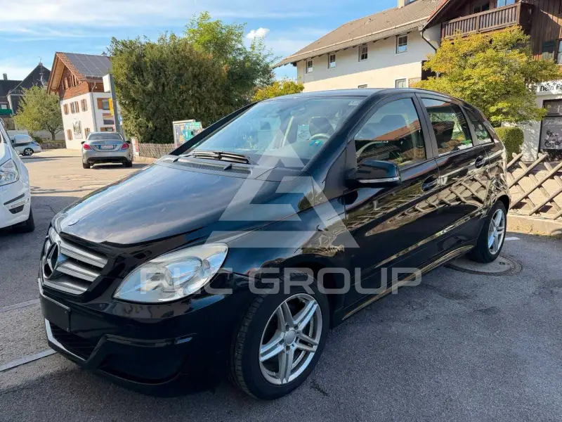 2009 Mercedes Benz B 180