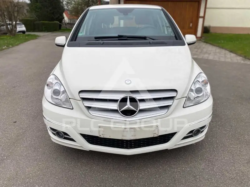 2009 Mercedes Benz B 180