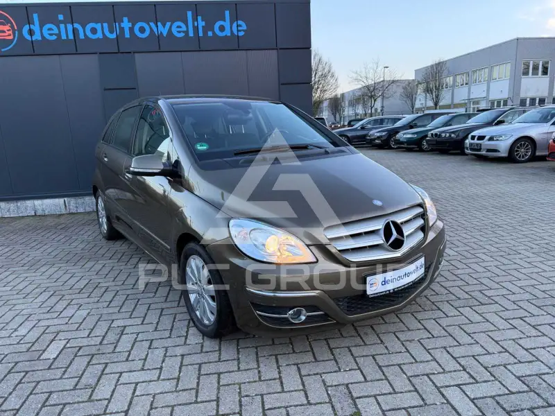 2009 Mercedes Benz B 180