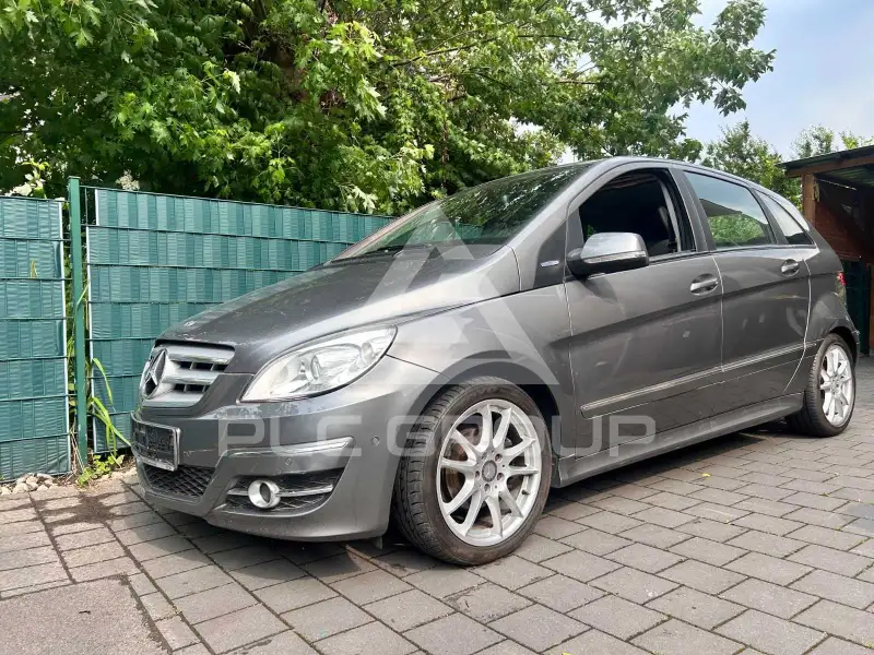 2009 Mercedes Benz B 180