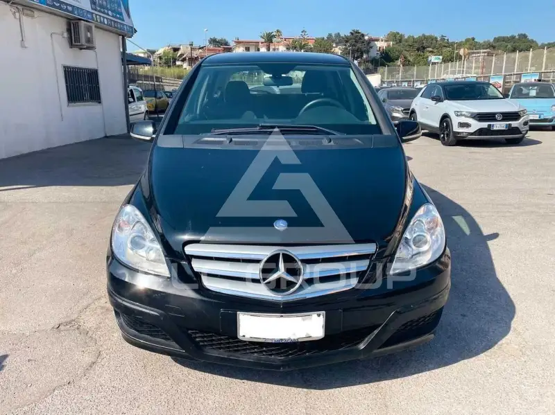 2009 Mercedes Benz B 180