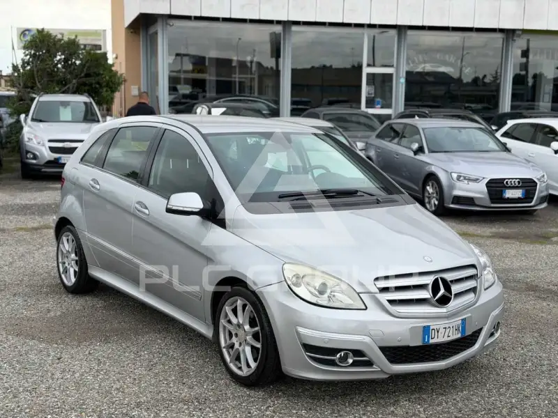 2009 Mercedes Benz B 180
