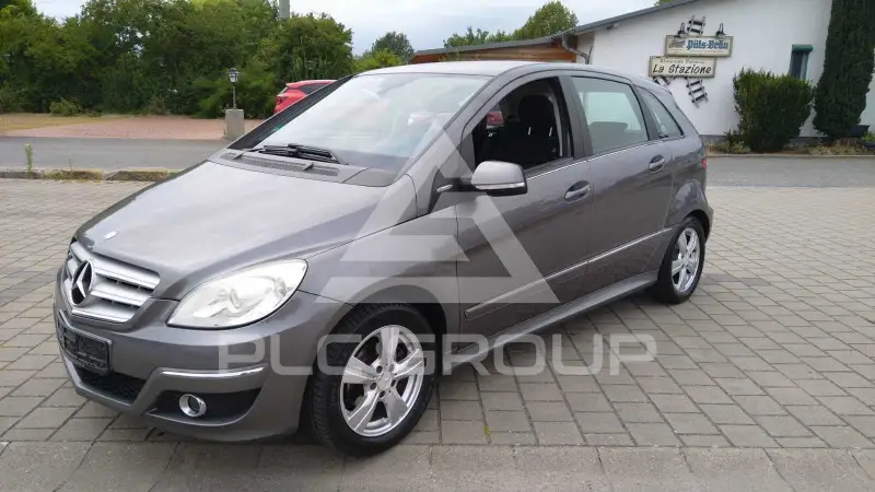 2009 Mercedes Benz B 180
