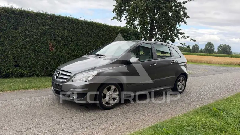 2009 Mercedes Benz B 180