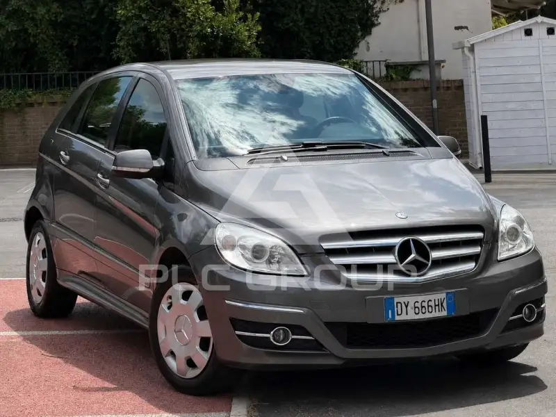 2009 Mercedes Benz B 180