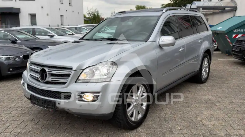 2009 Mercedes Benz GL 320