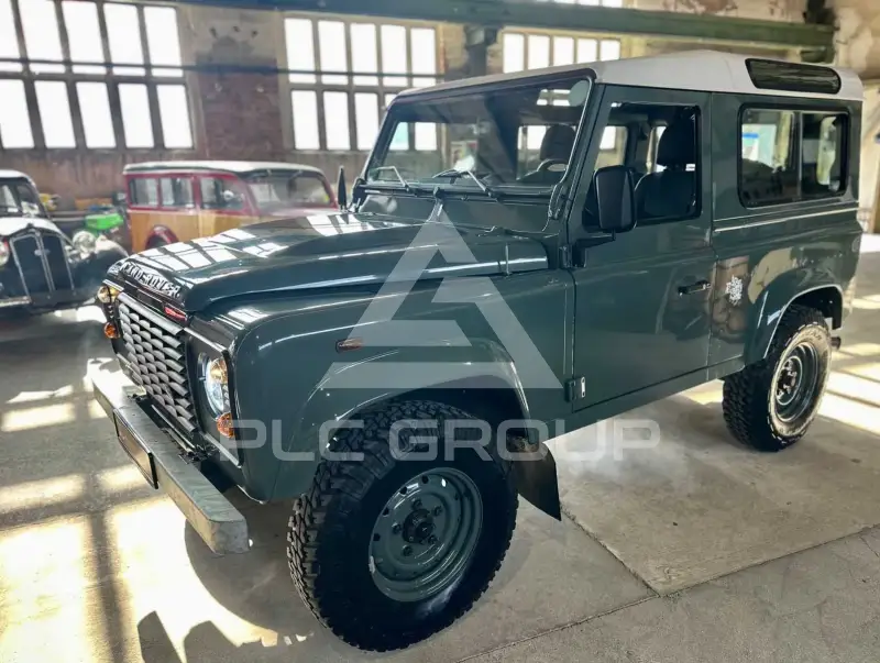 2009 Land Rover DEFENDER