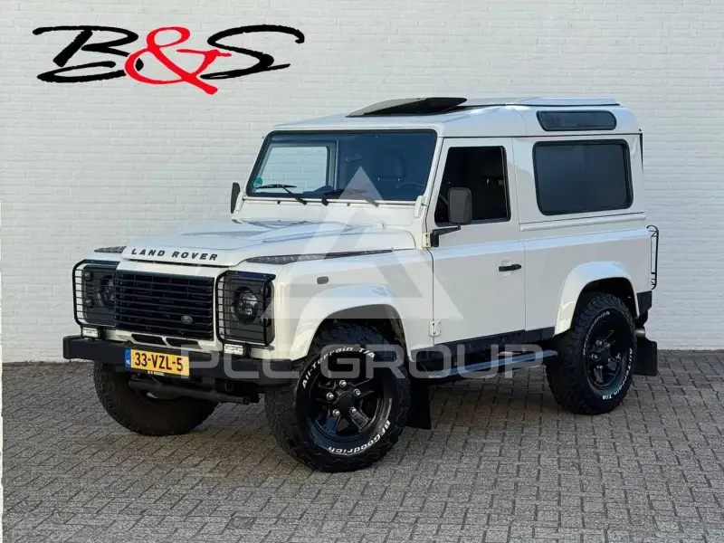 2009 Land Rover DEFENDER