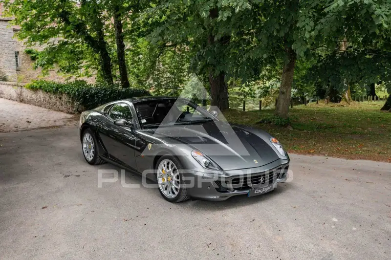 2009 Ferrari 599
