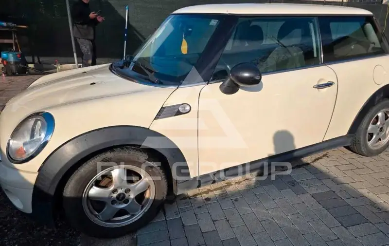2009 Mini Unknown