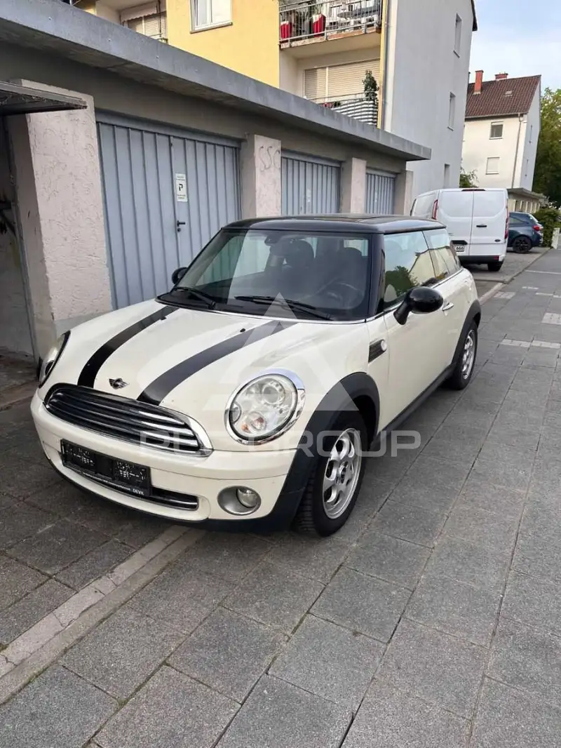 2009 Mini COOPER