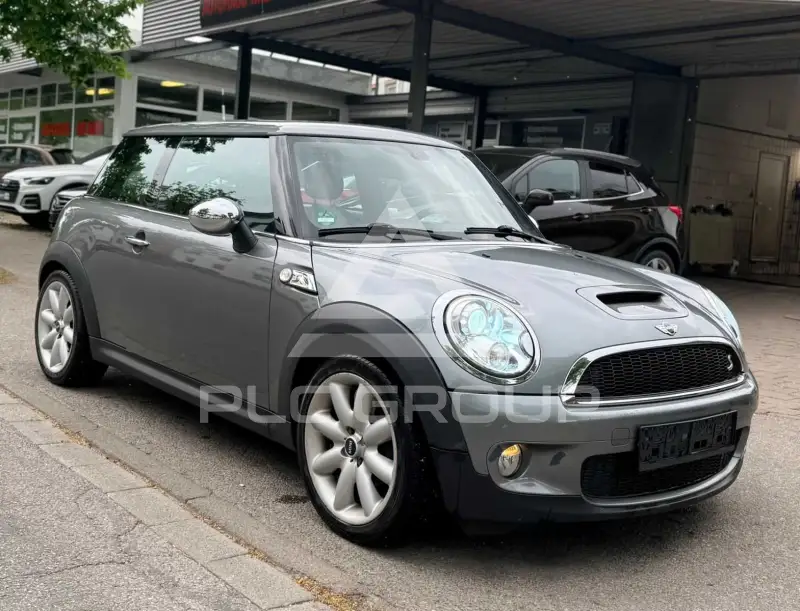 2009 Mini COOPER