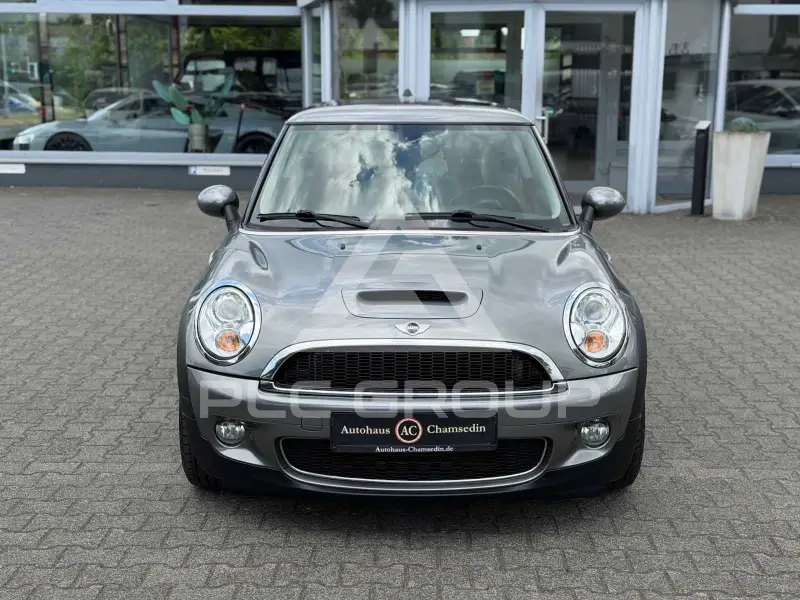 2009 Mini COOPER
