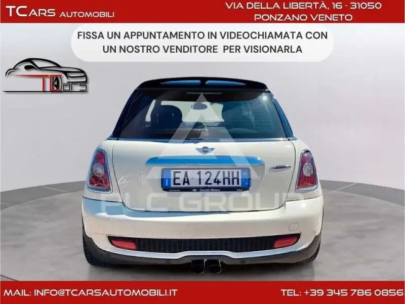 2009 Mini COOPER