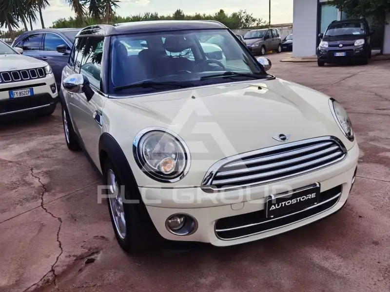 2009 Mini COOPER