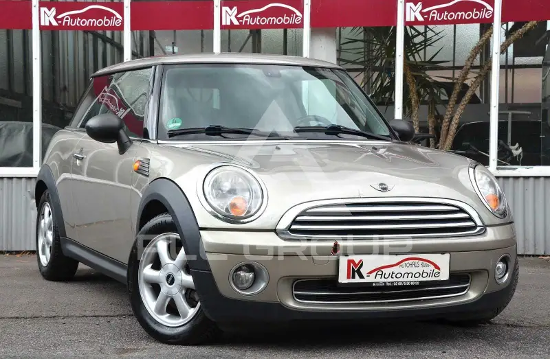 2009 Mini COOPER
