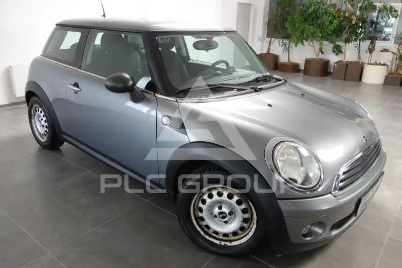 2009 Mini COOPER