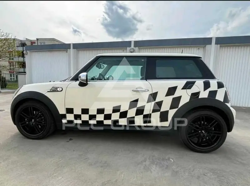 2009 Mini COOPER