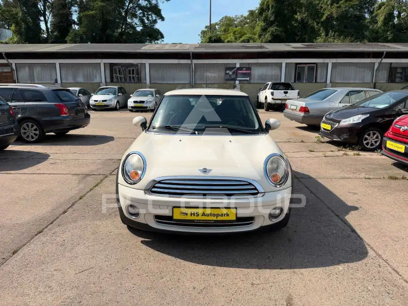 2009 Mini COOPER
