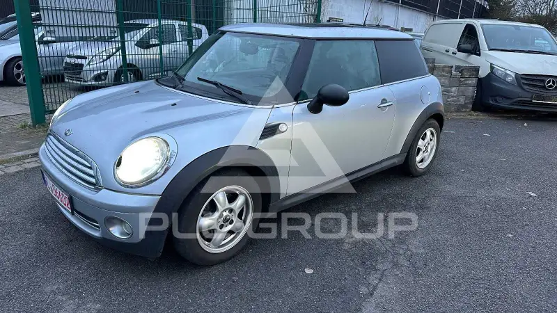 2009 Mini COOPER