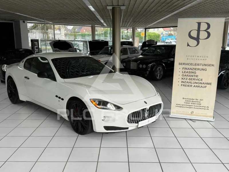 2009 Maserati GRANTURISMO