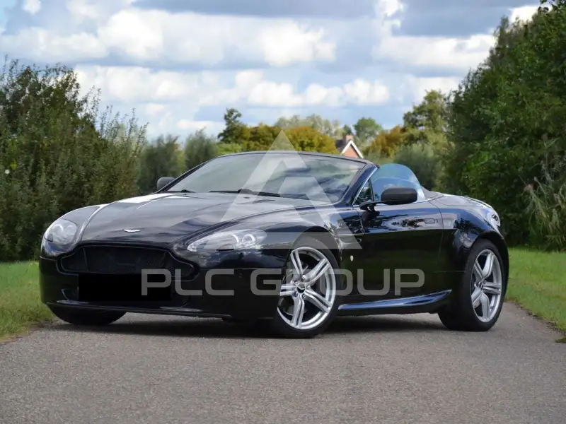 2009 Aston Martin V8