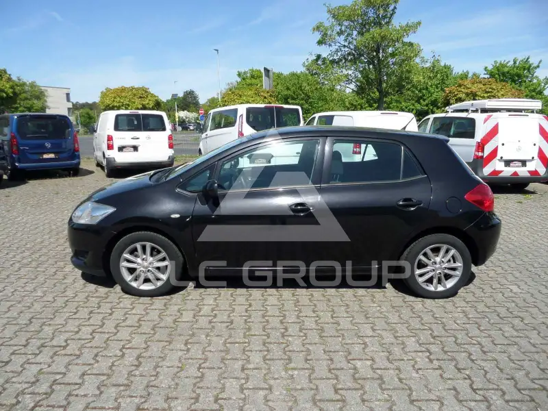 2009 Toyota AURIS