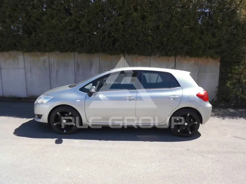 2009 Toyota AURIS
