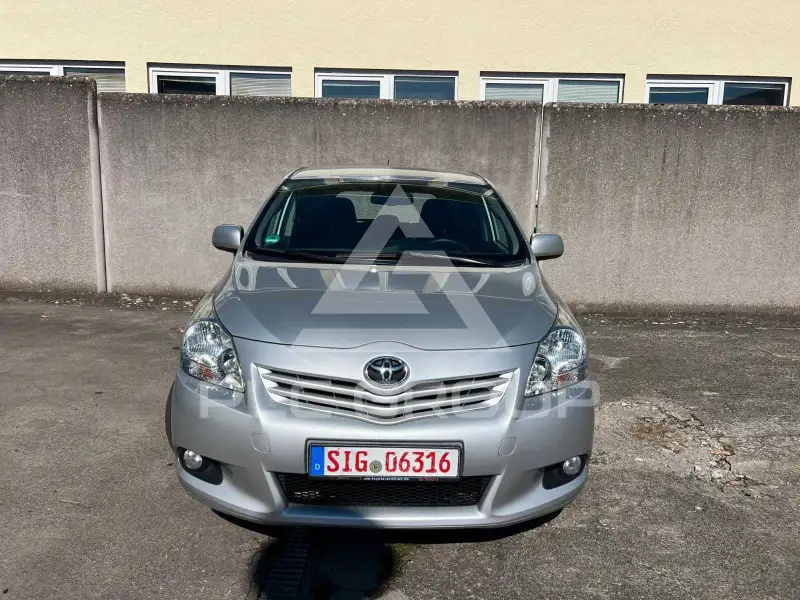 2009 Toyota VERSO