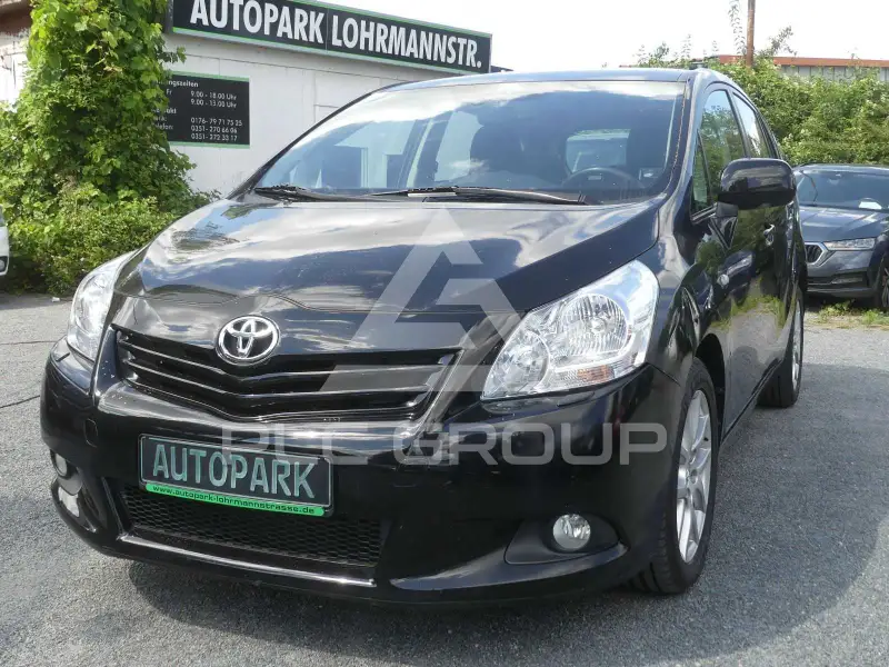 2009 Toyota VERSO