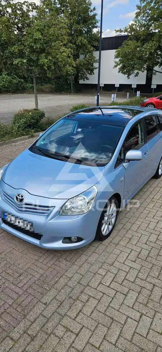 2009 Toyota VERSO