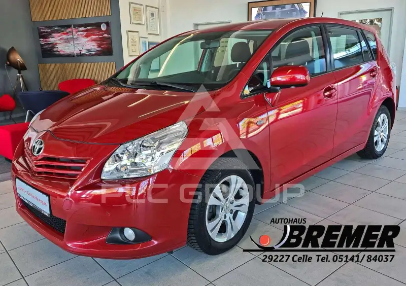 2009 Toyota VERSO