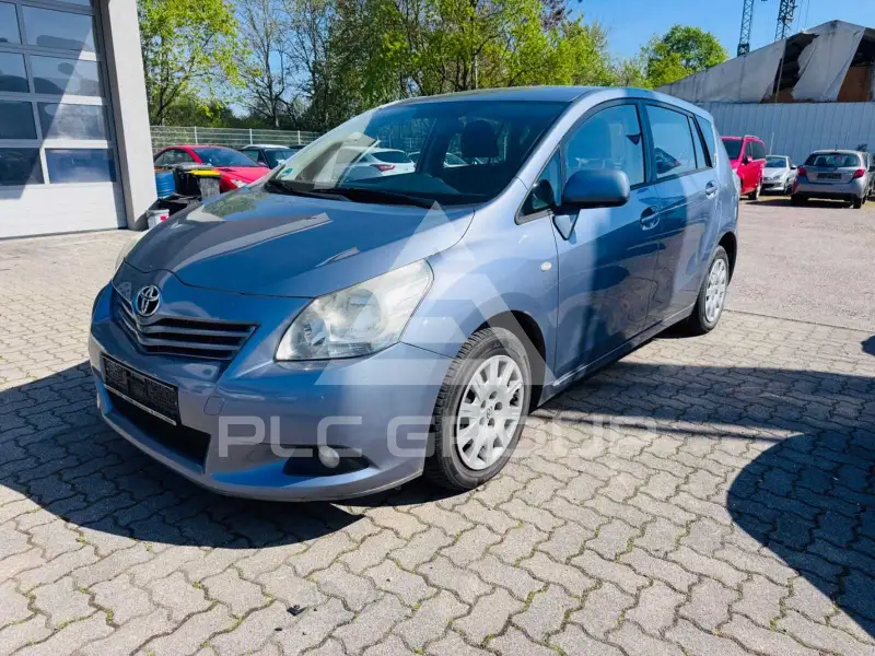 2009 Toyota VERSO