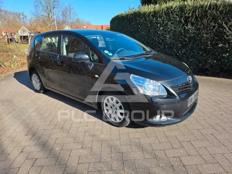 2009 Toyota VERSO