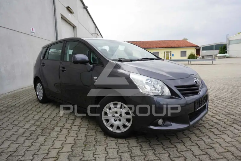 2009 Toyota VERSO