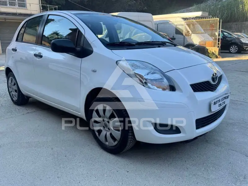 2009 Toyota YARIS