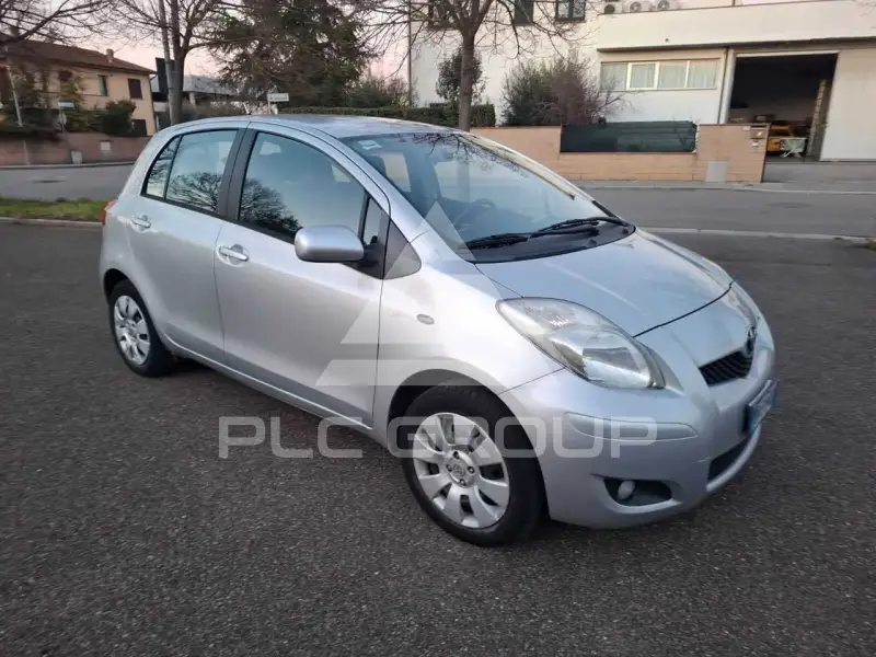 2009 Toyota YARIS