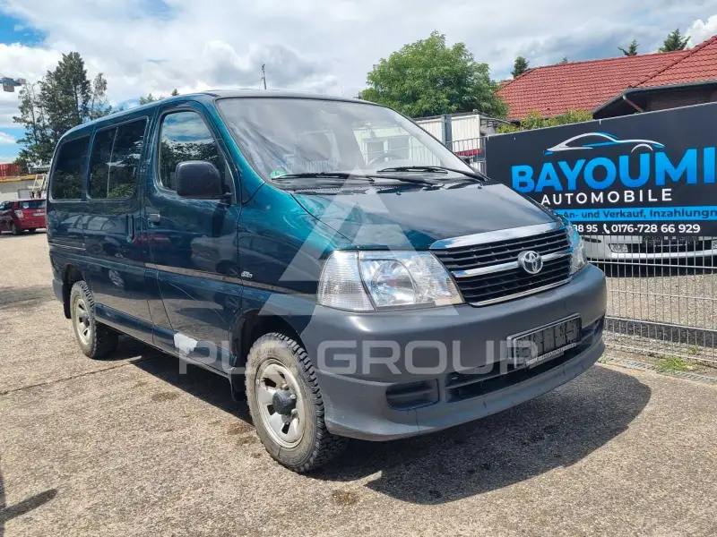 2009 Toyota Hiace