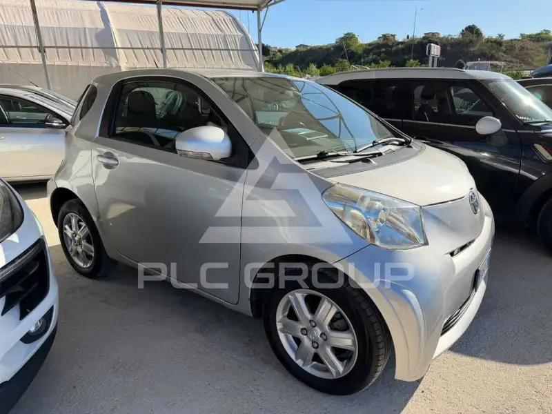 2009 Toyota IQ