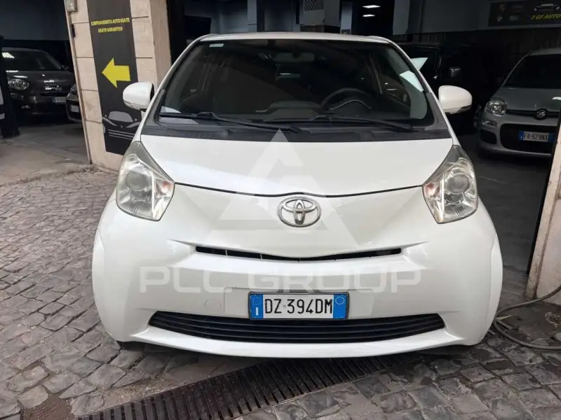 2009 Toyota IQ