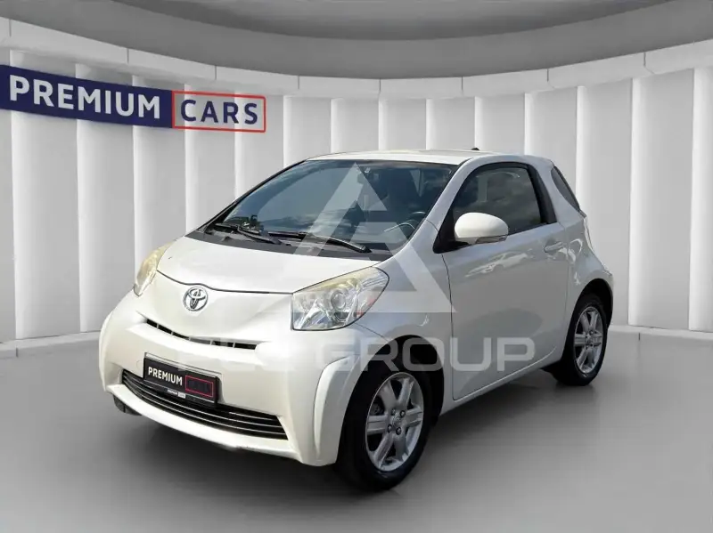 2009 Toyota IQ