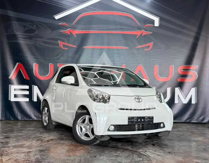 2009 Toyota IQ